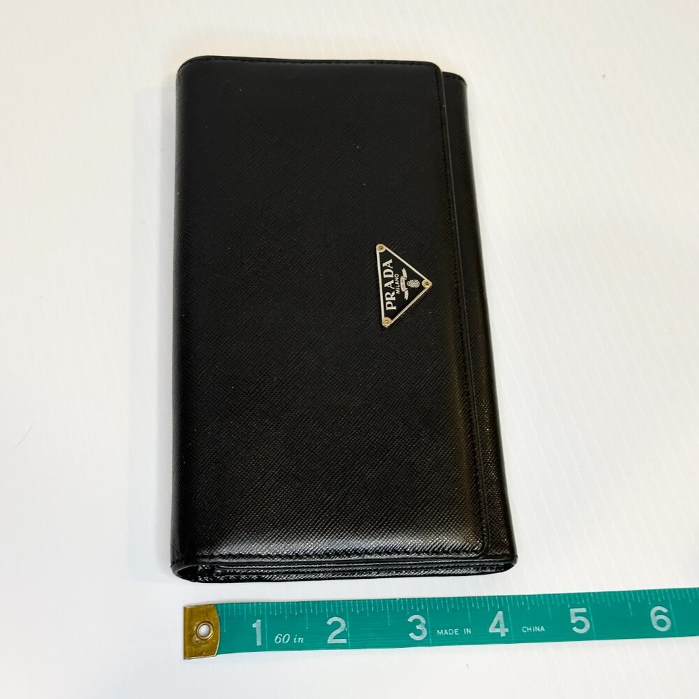 Prada Black Wallet - Picture 6 of 9